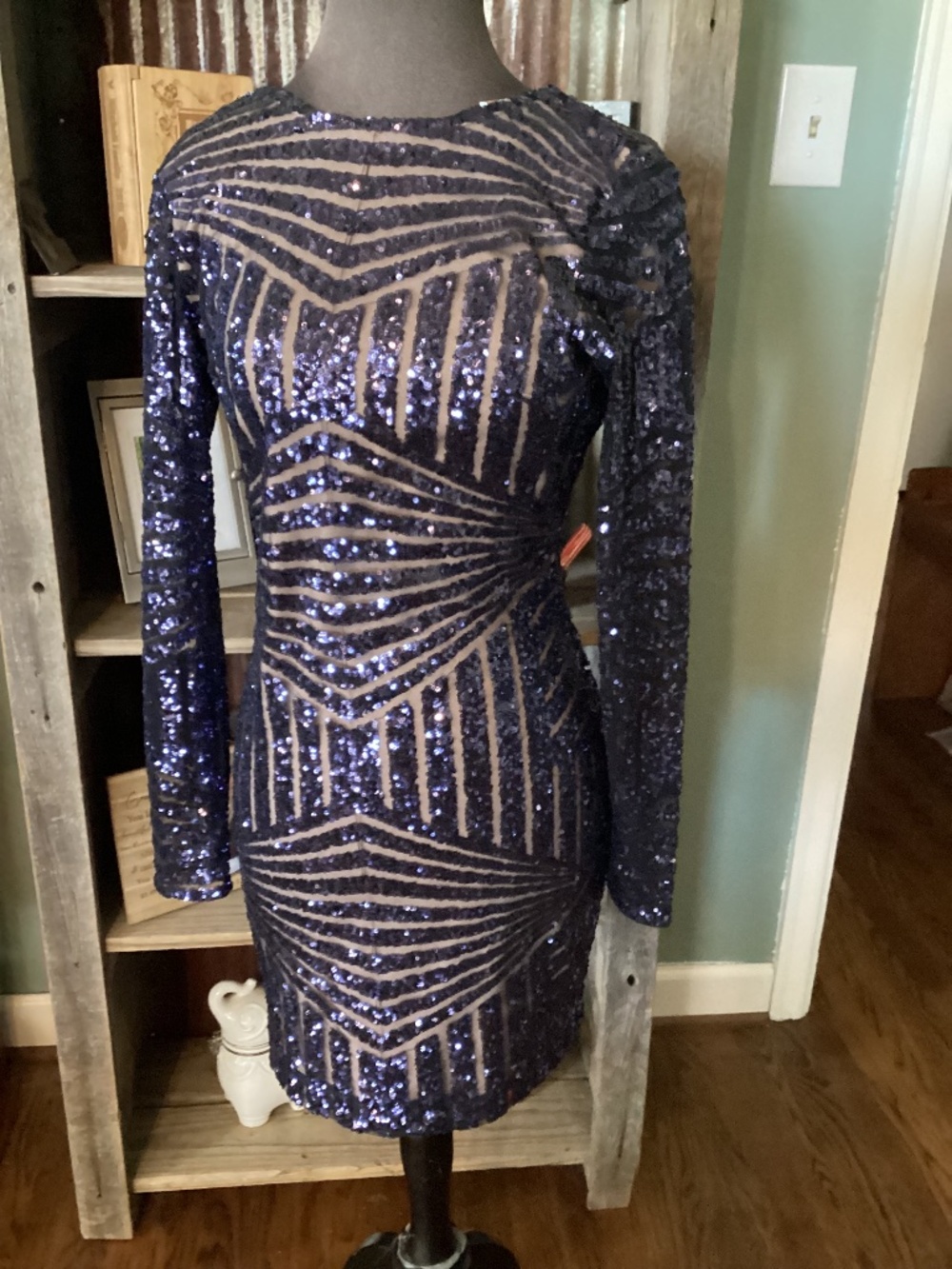Adelyn Rea  blue sequined dress ladies small
